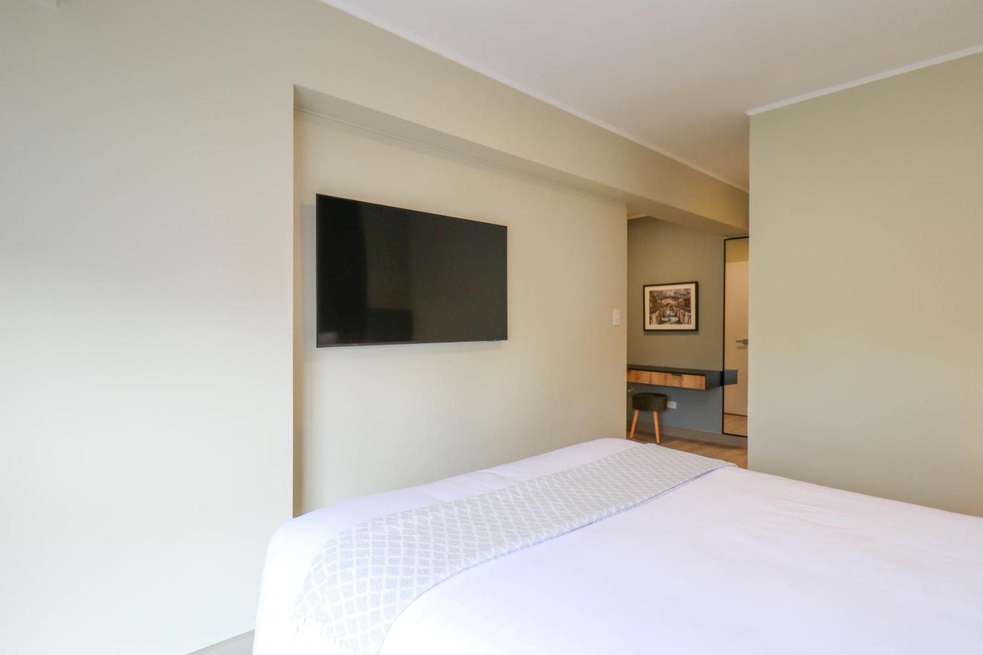 Kennedy By Wynwood House Apartment Lima Bagian luar foto